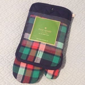 Kate Spade Oven Mitts - 2 PC kitchen Set
